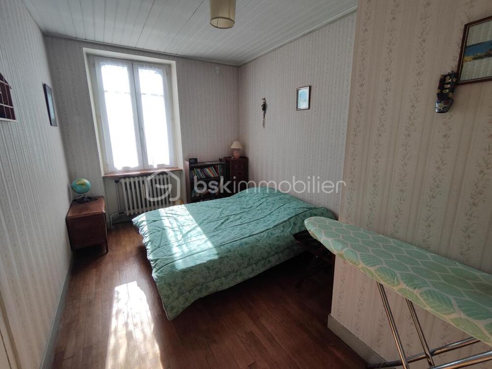 Vente Maison 117m², 4 chambres, 294m² de terrain Saint marc le blanc