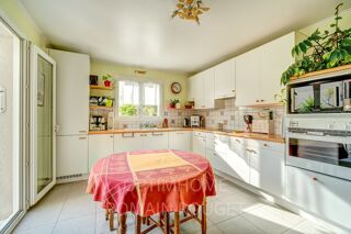  Maison  vendre 8 pices 172 m