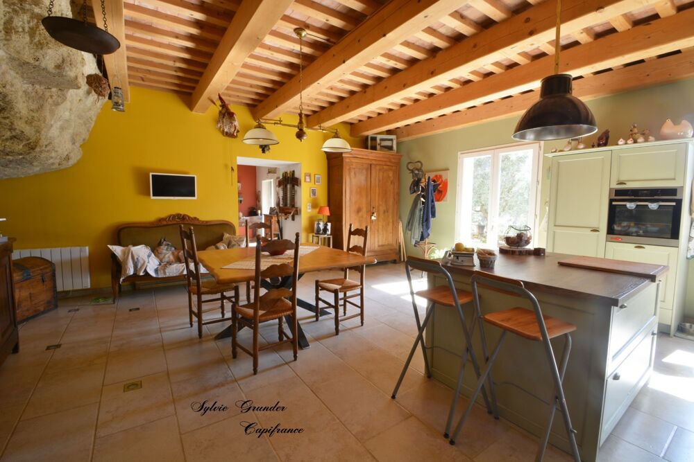 Vente Maison Dpt Bouches du Rhône (13), à vendre proche de  Salon-de-Provence maison P7 Salon de provence