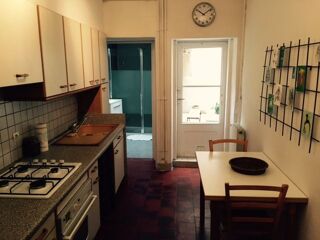  Appartement � louer 2 pi�ces 55 m� Arles