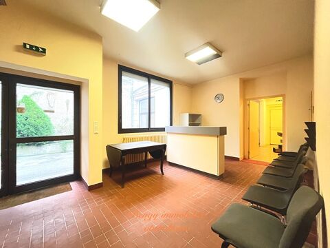 Local/bureau hyper-centre 99900 37190 Azay le rideau