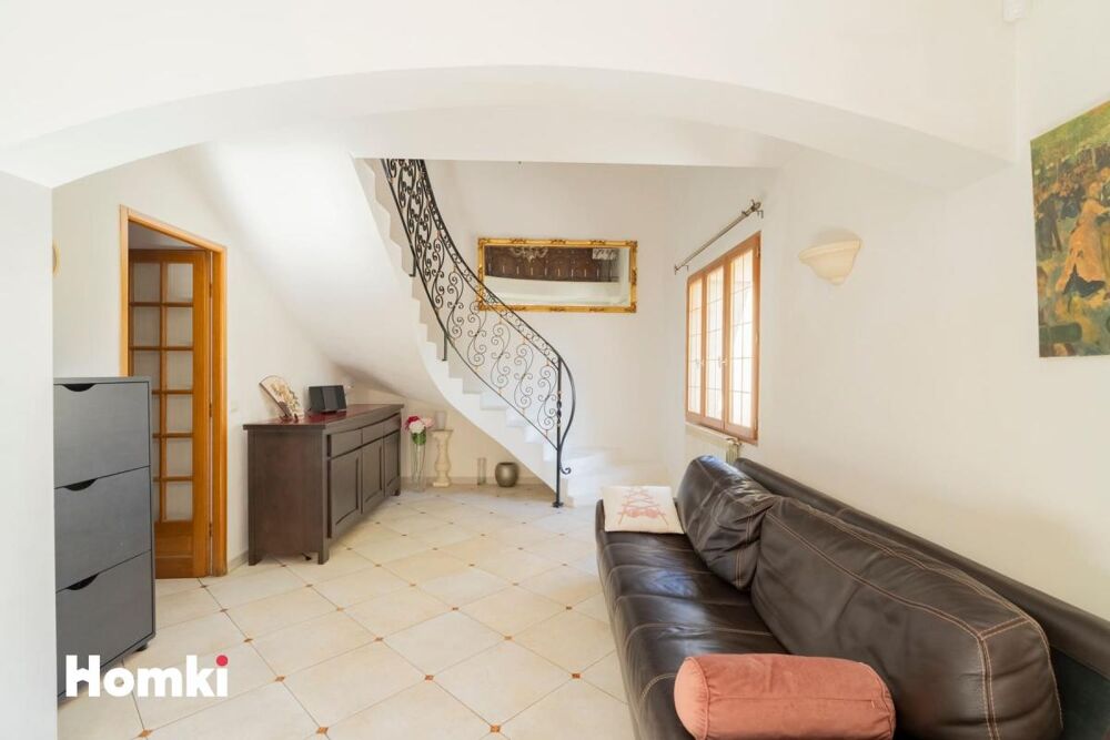 Vente Maison Maison/Villa T5 de 130 m² à Marseille 13012 Marseille 12