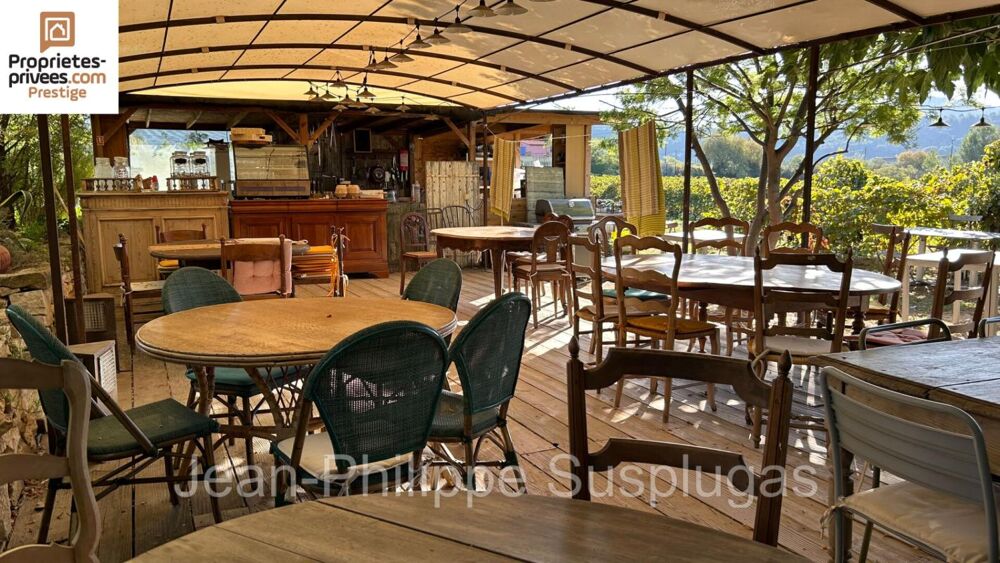 � vendre  Propri�t�/ch�teau Saint-Cyr-sur-Mer (83270)