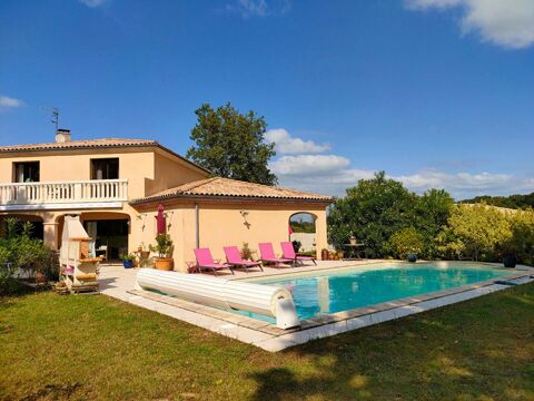   BELLE DEMEURE DE CHARME  - 236 M� - DOUBLE GARAGE - PISCINE - TERRAIN 4289 M� Maison - 8 pi�ce(s) - 236 m�