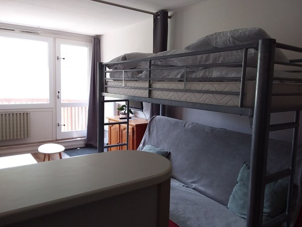 Vente Appartement Studio 24 m² avec balcon, cellier, et casier à ski La mongie