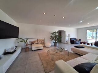  Maison � vendre 5 pi�ces 200 m�