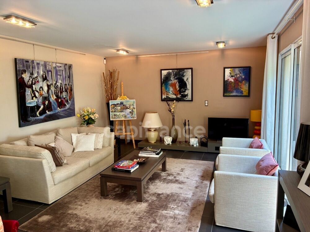 Vente Maison Maison 6 pièces à vendre 6 à SAINT-PIERRE-LA-PALUD Saint pierre la palud