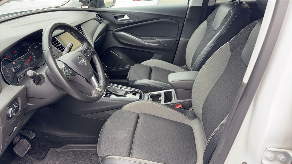 Grandland x 1.2 Turbo 130 EAT6 Innovation 2018 occasion 78800 Houilles