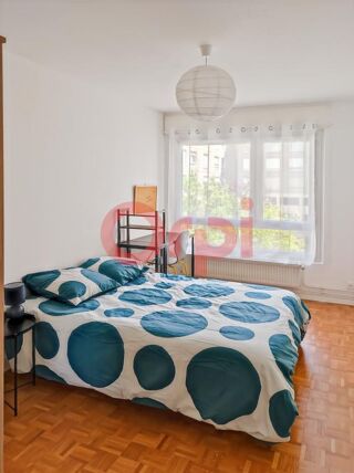  Appartement à louer 4 pièces 64 m²