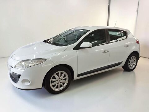 M&eacute;gane III 1.5 DCI 105 CARMINAT TOM TOM 2010 occasion 06640 Saint-Jeannet