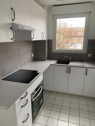  Appartement à louer 2 pièces 52 m²
