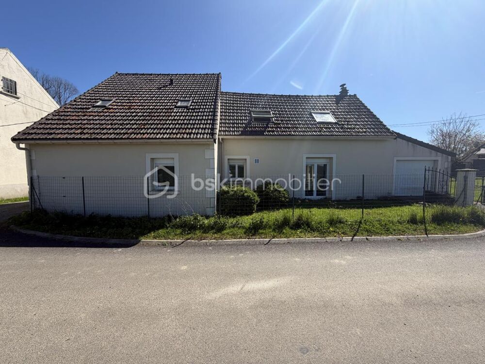 Vente Maison Maison  130m2 sans travaux à prévoir Pierre levee