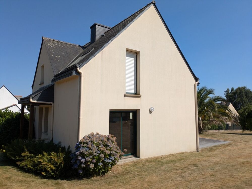 NEULLIAC MAISON RECENTE 4 PIECES 85M² PARCELLE CLOTUREE DE 2067M² A BATIR