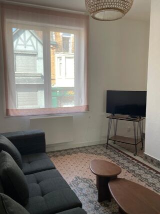  Appartement à louer 2 pièces 57 m²