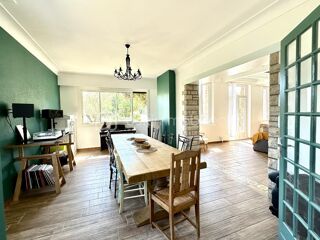  Proprit/chteau  vendre 9 pices 257 m