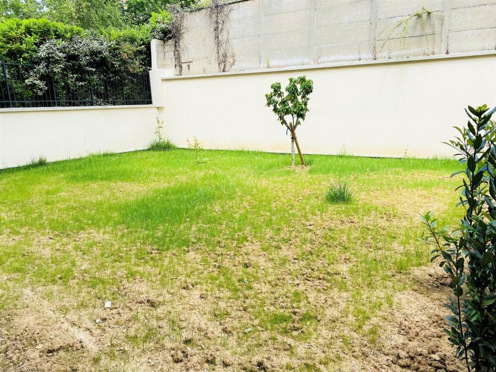 Location Appartement Appartement T2 avec parking et jardin à LIMAY Limay