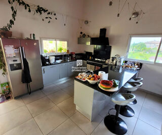  Maison  vendre 7 pices 300 m