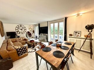  Propri�t�/ch�teau � vendre 8 pi�ces 251 m�