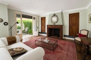  Maison à vendre 10 pièces 334 m²