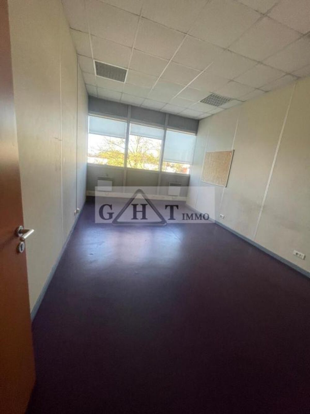   Bureaux - 700m² - Grigny Grigny