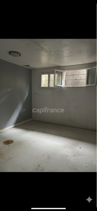  Immeuble � vendre 259 m�