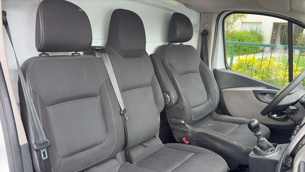Trafic VU III 1.6 dCi 125 L2h2 2017 occasion 92600 Asnieres Sur Seine