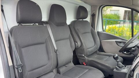 Trafic VU III 1.6 dCi 125 L2h2 2017 occasion 92600 Asnieres Sur Seine