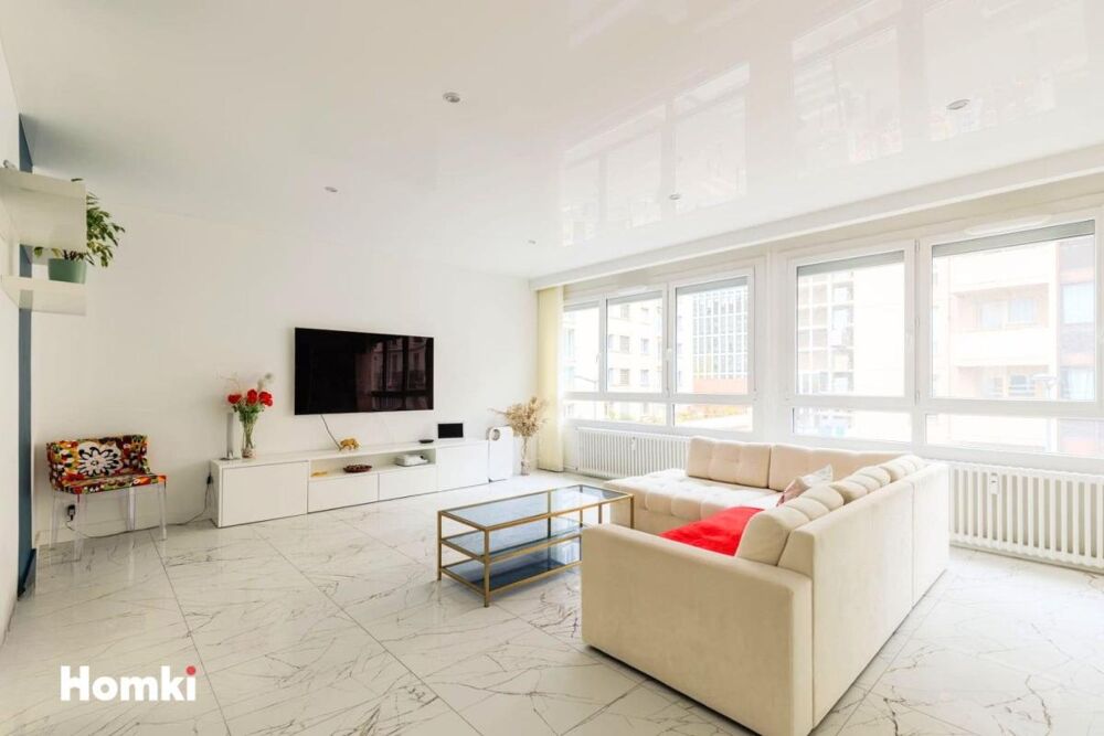 Appartement familial rénové  Lyon 6? dans un ensemble rue Massena / rue Ney / cours Lafayette