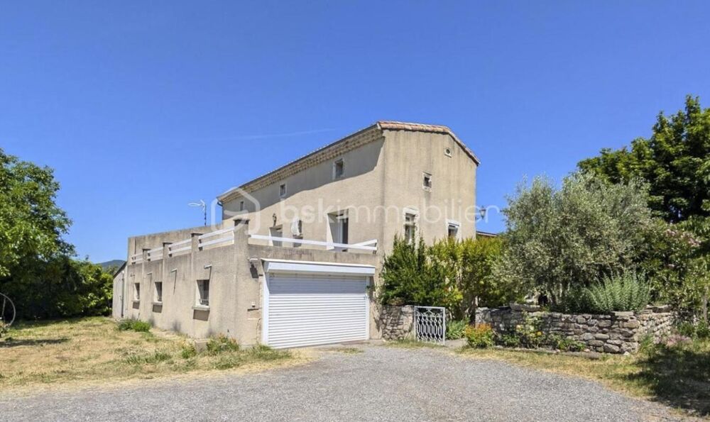 EXCLUSIVITÉ  Grande maison 290 m² habitables avec dépendances et terrain de 2 600 m²  Cléon-d'Andran