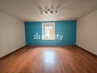  Maison � vendre 8 pi�ces 230 m�