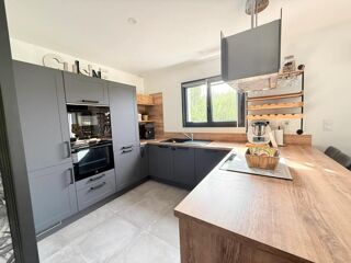  Chalet à vendre 5 pièces 200 m²
