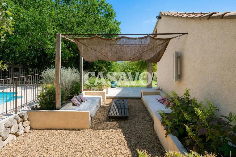 Vente Maison 5 pièces de 137m² - 84360 Mérindol