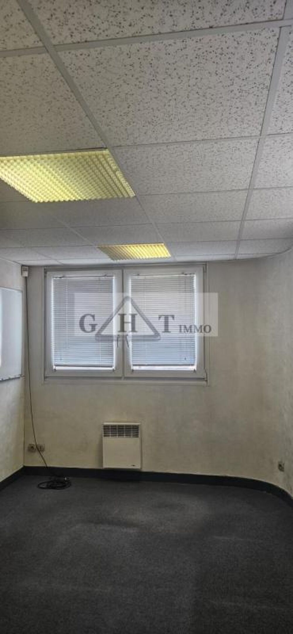   BUREAUX 52 M² PARC VOLTA Alfortville