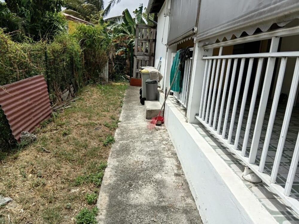 MAISON À RÉNOVER - LE GOSIER (GUADELOUPE)