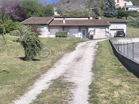   Exclusivit� ! Bien rare � 5 min de Voiron � Maison familiale 151 m� + grand terrain Maison - 6 pi�ce(s) - 151 m�