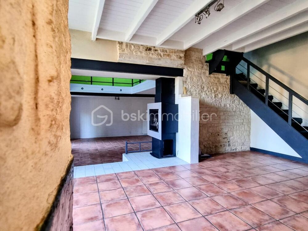 Maison en pierre rénovée