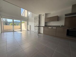  Appartement à vendre 2 pièces 65 m²