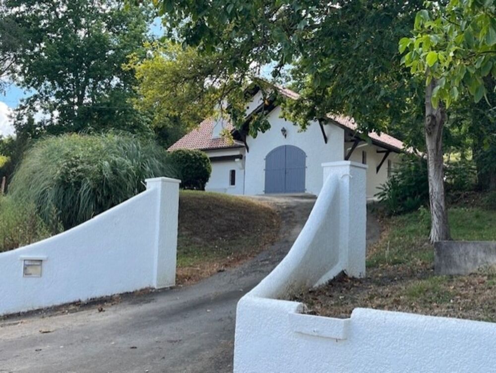 Vente Maison PLAISANCE du Gers(32) : ELEGANTE MAISON D'ARCHITECTE 185m2, sans travaux, 6.900m2 de terrain arboré, grande piece de vie, 4  cha Plaisance