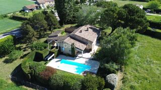  Villa � vendre 6 pi�ces 150 m�