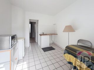  Appartement à louer 2 pièces 27 m²