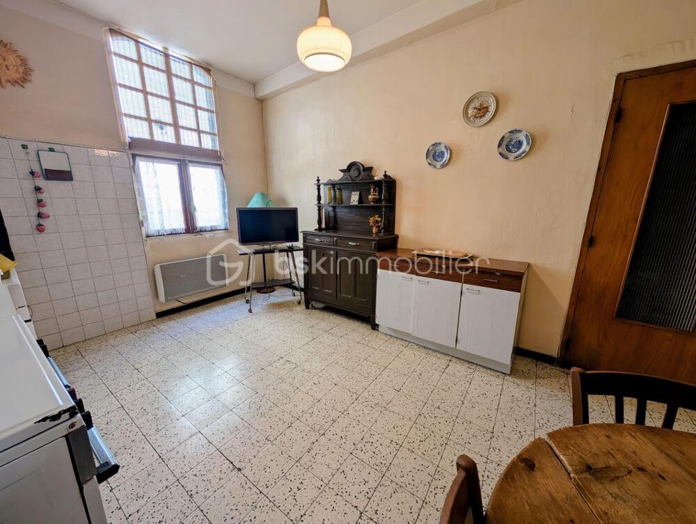Maison de village à rénover  80 m² + 50 m² de combles aménageables