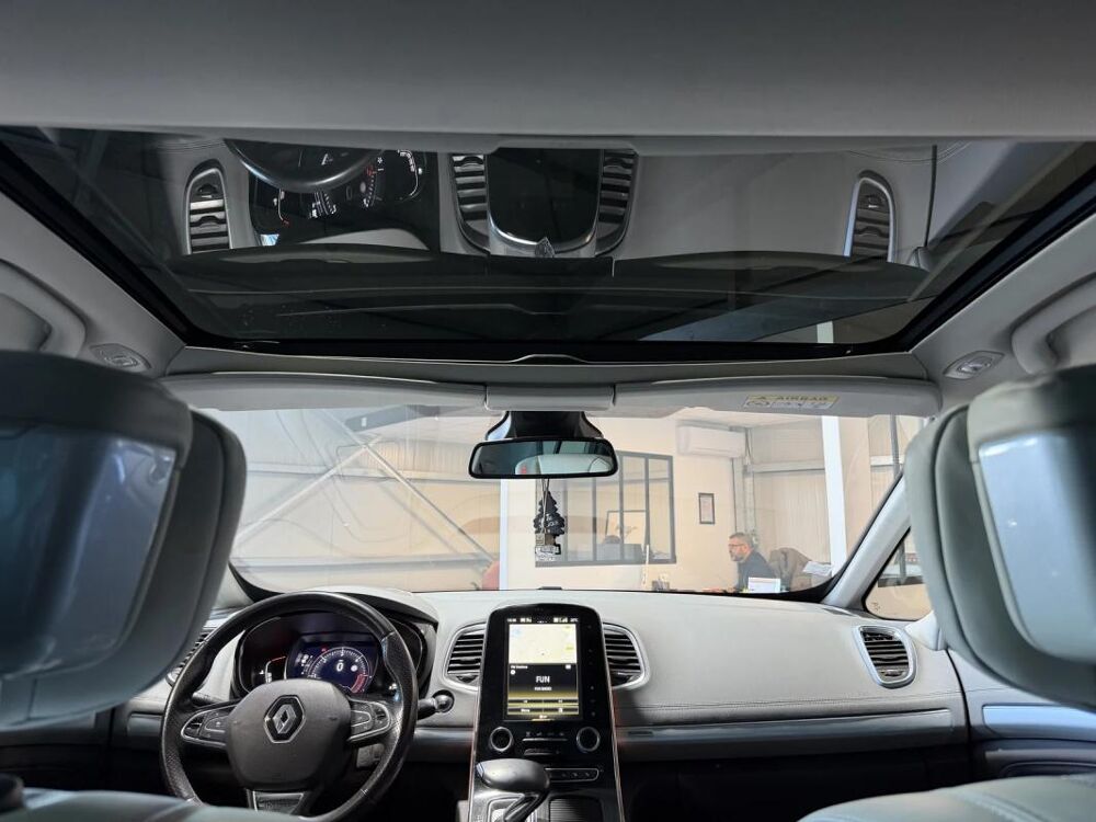 Espace V 1.6 dCi 16V EDC6 161 cv INITIAL PARIS 2018 occasion 85190 Venansault