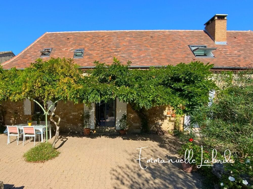 Maison Dordogne piscine grange proche Bergerac