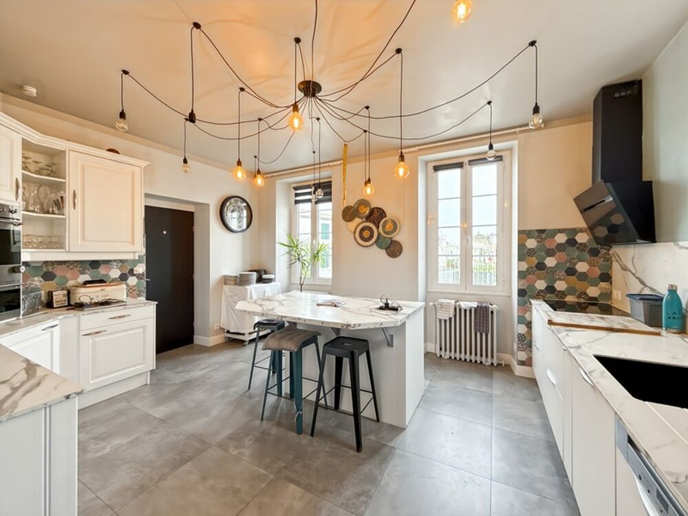 � vendre  Propri�t�/ch�teau Saint-Sauveur-d'Aunis (17540)