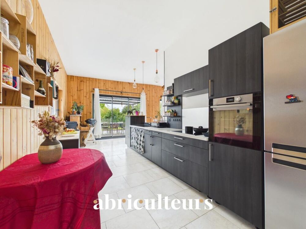 Maison moderne dans un environnement verdoyant - 120m² en vente à Les Touches (44390)