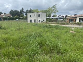  Terrain à vendre 763 m²