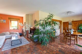  Maison  vendre 7 pices 145 m