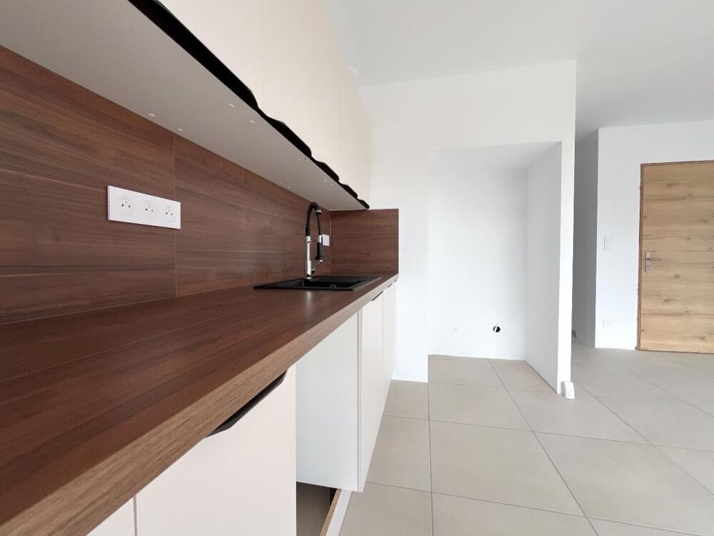 Vente Maison Magnifique maison neuve de 108 m2 en R+1 sur un terrain 3 faces de 337 m² piscinable Pia