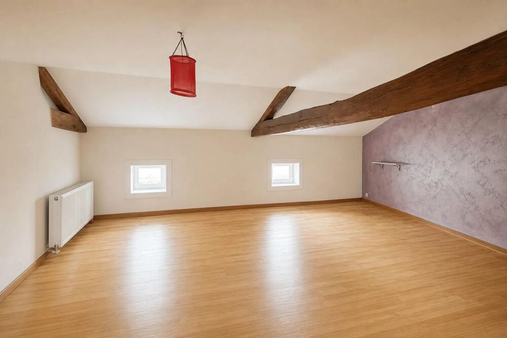 Maison spacieuse à Ronsenac, charme et confort
