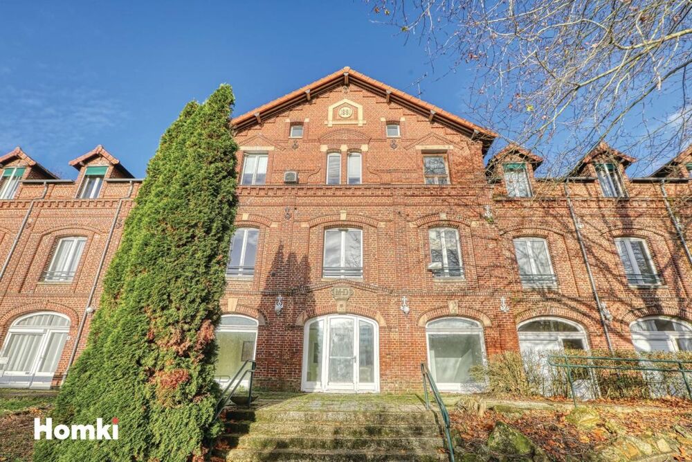 Vente Immeuble Immeuble 925 m2 - 18 studios / 12 appartements en T2 - à Trie-Château 60590 Trie chateau